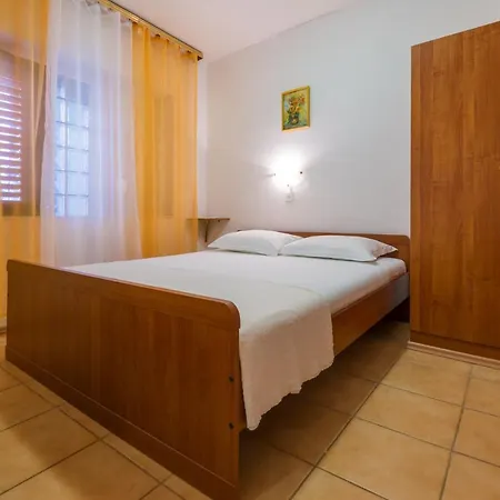 Clementina Apartament Crikvenica