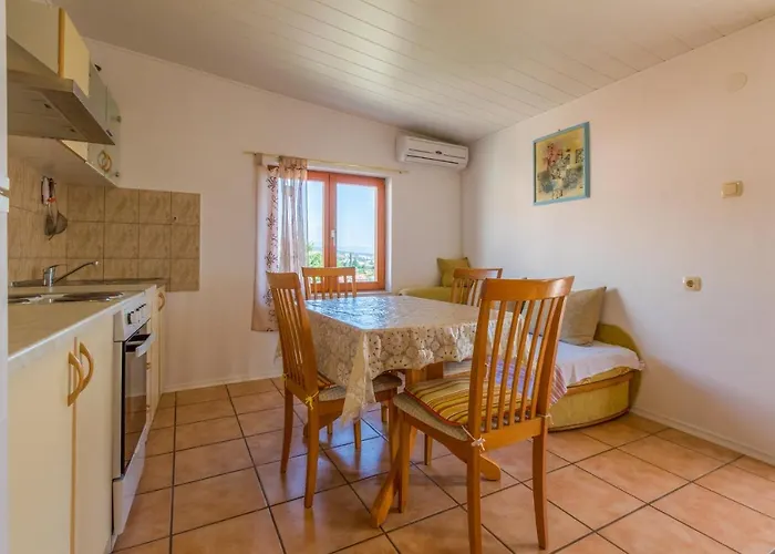 Clementina Apartment