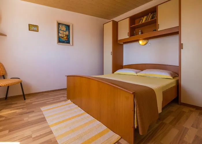 Clementina Apartment