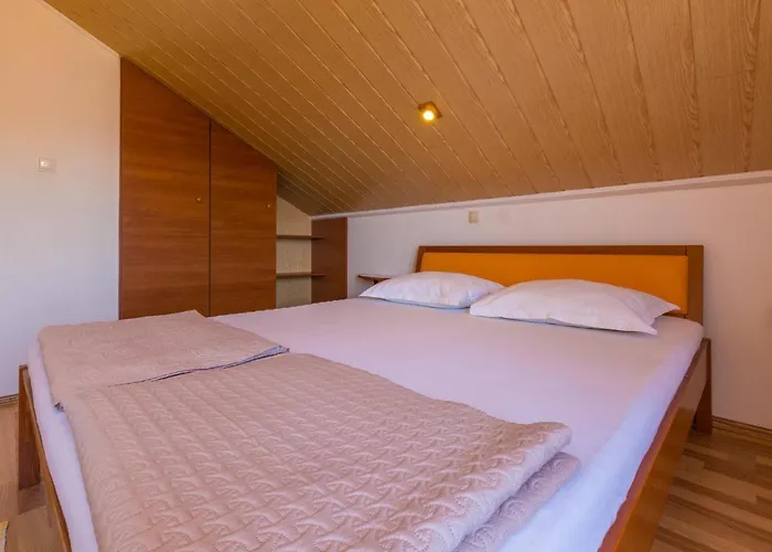 Clementina Apartment